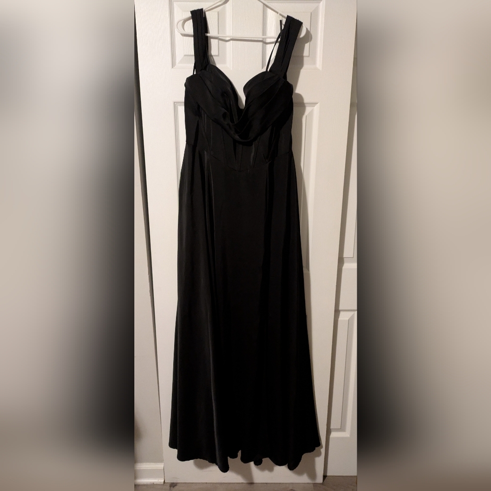Elegant Black Evening Gown